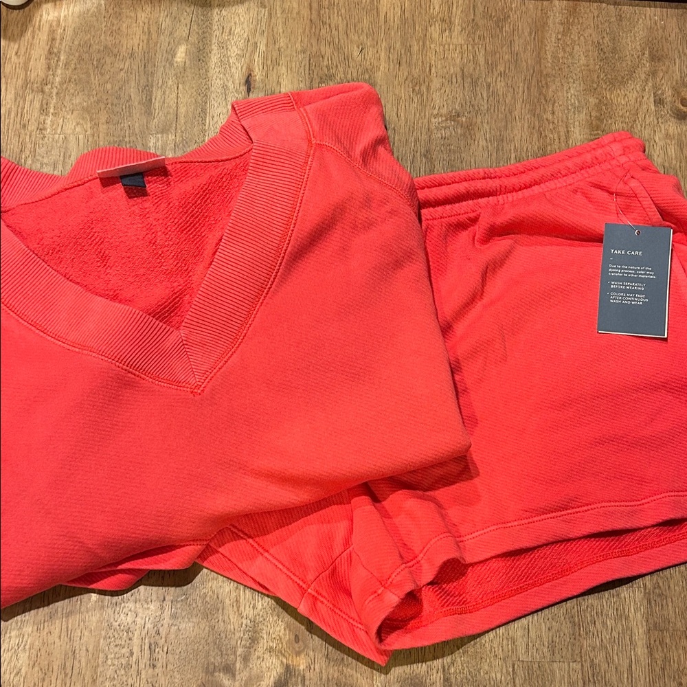 Universal Thread Red V-Neck Sweatshirt and Shorts Set